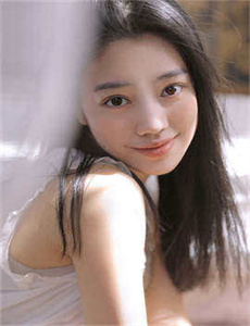《日本MV高清在线成人高清-女生张腿男生桶》